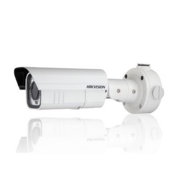 ?？低?DS-2CC11A7P-VFIR 700TVL 超寬動(dòng)態(tài)ICR變焦紅外防水筒型攝像機(jī)(1/3