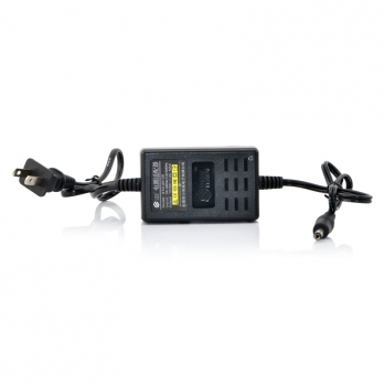 小耳朵STD-2013S室內(nèi)DC12V/2A桌面式攝像機電源